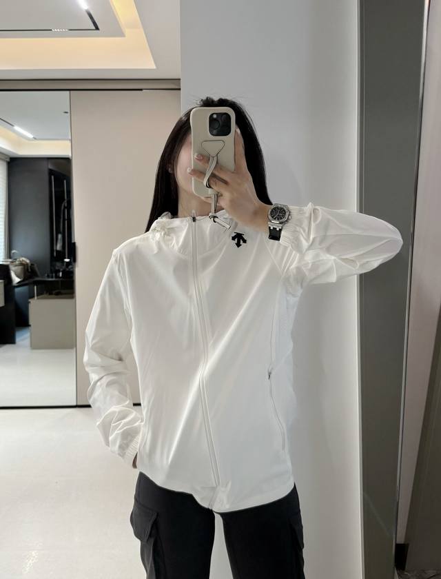 Descente skin coat hooded simple basic sun protection coat New sun protection co