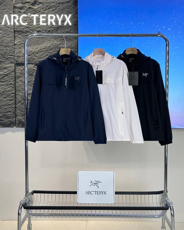 Arc Teryx Arc'teryx tricolor embroidered small logo couple skin clothing sun pro