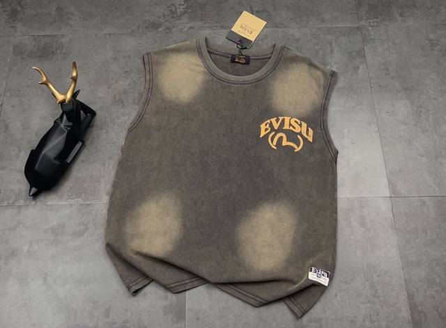 New vests are available: 25Ss new summer style Evisu, this couple vest is so hig