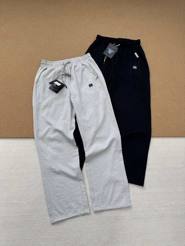 Kolon 25Ss New Summer Men's Outdoor Sports Cool Fabric Casual Pants Color: Black