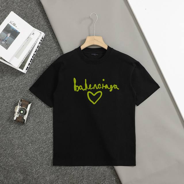High-quality Balenciaga 2025 early spring latest series! The logo printed on the