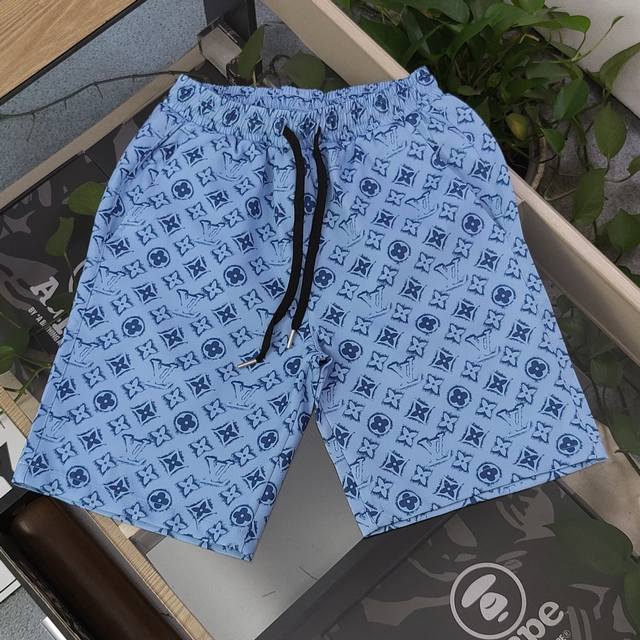 New Model No.: Jxk61 2025 new Louis Vuitton Louis Vuitton Lv graffiti full print