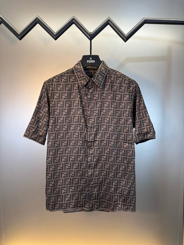 can be matched with the same style of shorts Counter-standard