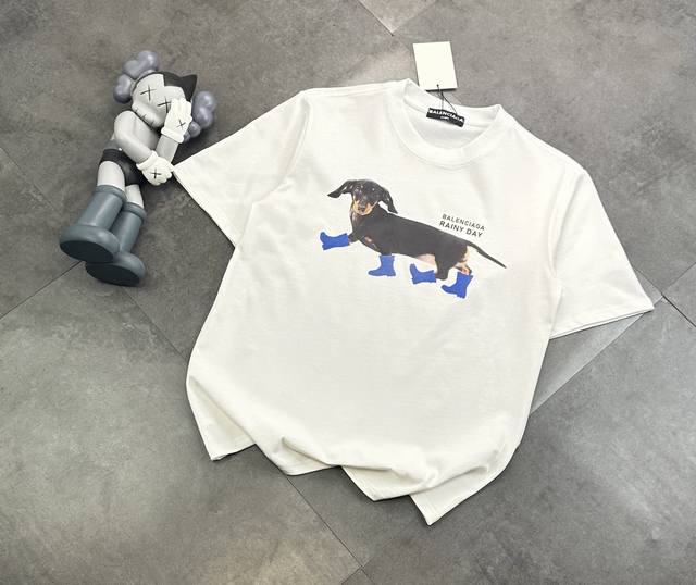 Fashion brand Balenciaga sausage dog four-legged splicing concave and convex rou