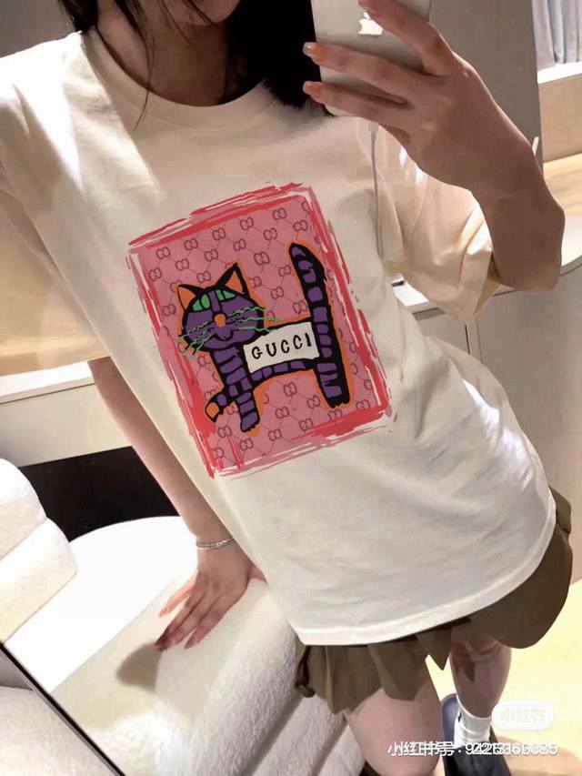 Gucci art graffiti cat catwalk print round neck short-sleeved T-shirt Style numb