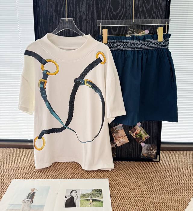 Price P: Product Name: Herm* Lady H Chain Buckle Printed Casual Short Sleeve Sho