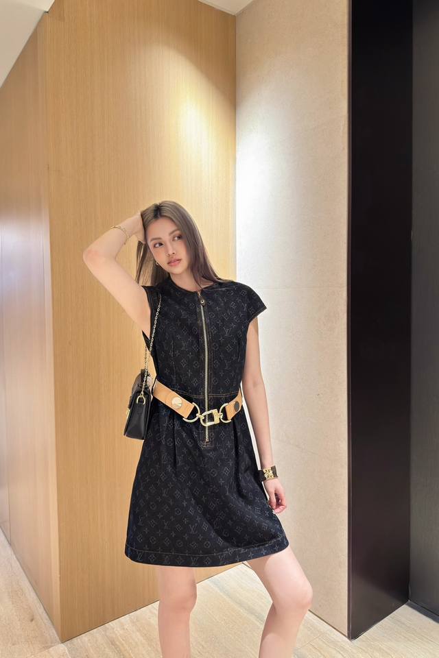 New arrival Louis Vuitto* Donkey 2025 new arrivals Printed jacquard denim dress