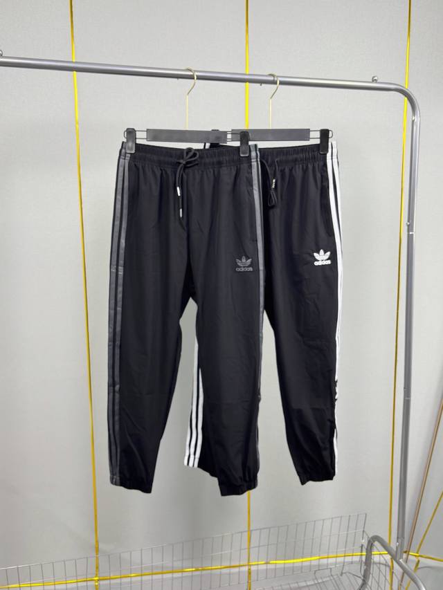 for Adidas Trefoil classic three-bar spring casual sweatpants with cuffs, exquis