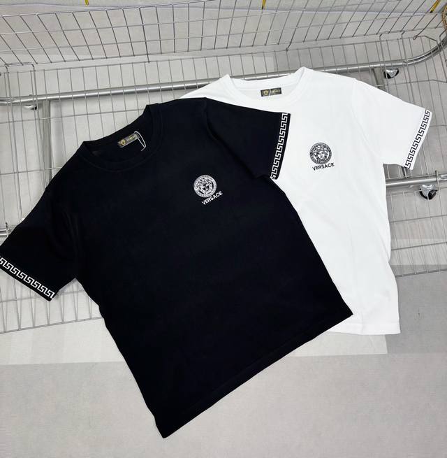 Versace 25Ss Spring and Summer Hot Sale Recommended Logo letter embroidery knitt