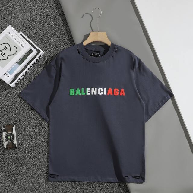 New top replica version Balele 25Ss early spring new letter logo fat print short