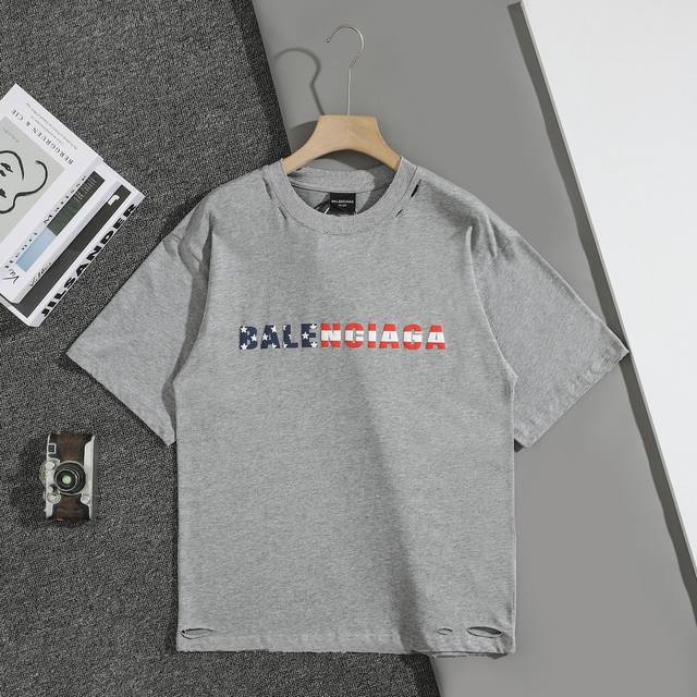 New top replica version Balele 25Ss early spring new letter logo fat print short