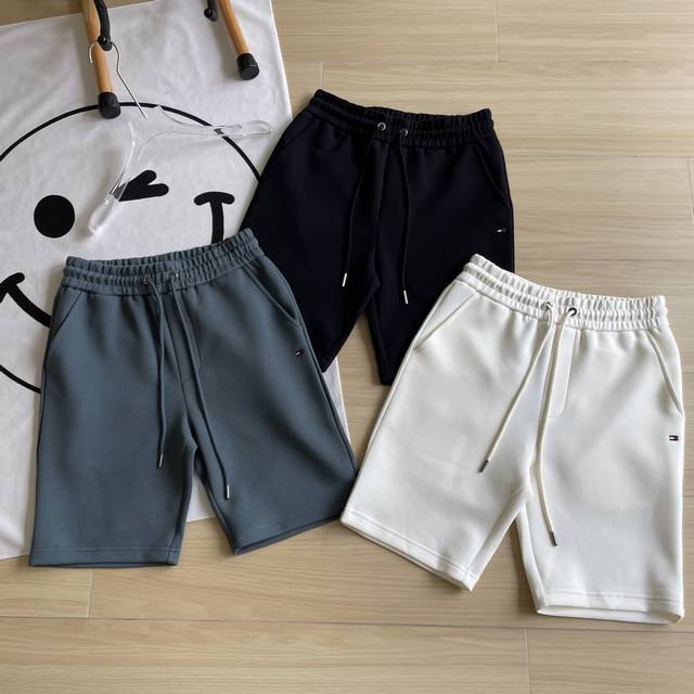 Main picture + details Quality shorts Tommy classic embroidered summer shorts Cl