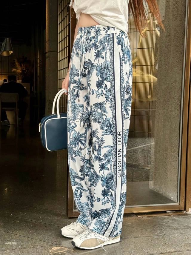 Dior positioning letter print full print drawstring elastic waist trousers Style