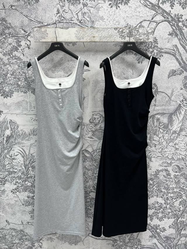 Dior Cd five-pointed star embroidered fake two-piece suspender pleated dress Sty