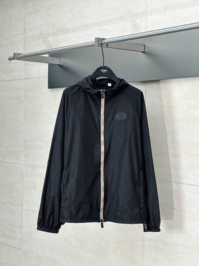 Burberr* Burberry 25Fw new check nylon hooded sun protection jacket Incorporates