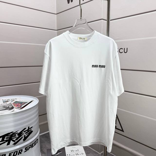 Miu Miu*2025 Spring and Summer new classic simple embroidered letter short-sleev