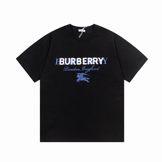 Burberry overlapping letters warhorse print Large logo classic logo print exquis