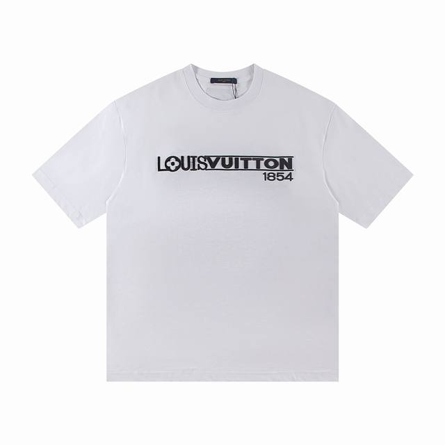 First batch. Single order 10 Louis Vuitto*2025 latest short-sleeved Material: Hi