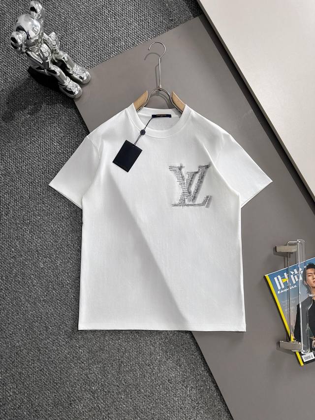 Louis Vuitton Lv 25Ss early spring new short-sleeved T-shirt, a must-have item f
