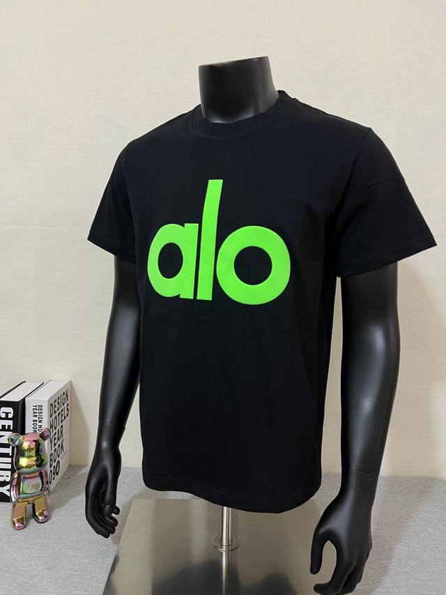 Popular color-enhanced luminous version Alo Yoga Alo's top version is synchroniz