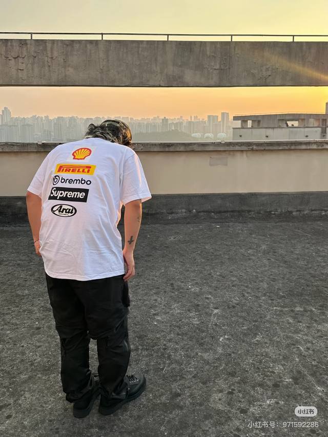 New model number: 750# Supreme 25Ss Ducati co-branded short-sleeved T-shirt for