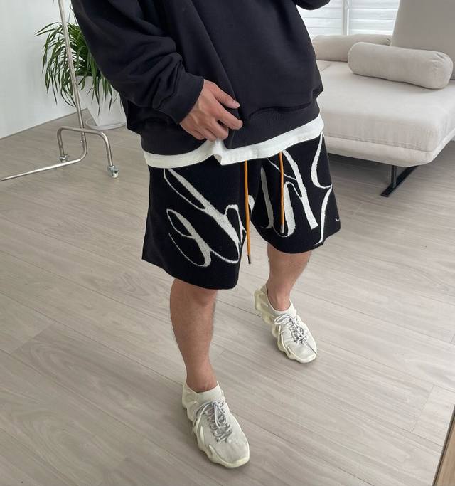 More information on top Top version R87# -Rhude Marlboro 23Fw latest jacquard le