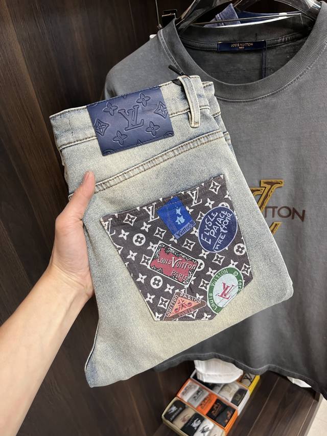 Exclusive new Crocs men's fashion casual jeans, high-end European original pants