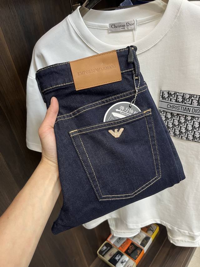 Exclusive new Crocs men's fashion casual jeans, high-end European original pants