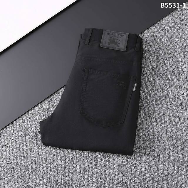 25 Spring and Summer New Casual Pants Model No.: B5531-1 Size: 29-42 Comfortable
