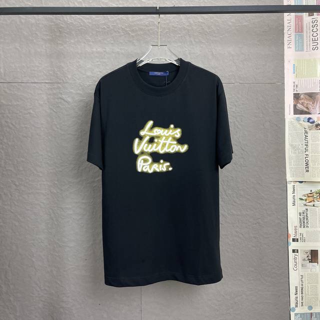 A109 Louis Vuitton Lv 25Ss neon print short-sleeved T-shirt Using original board