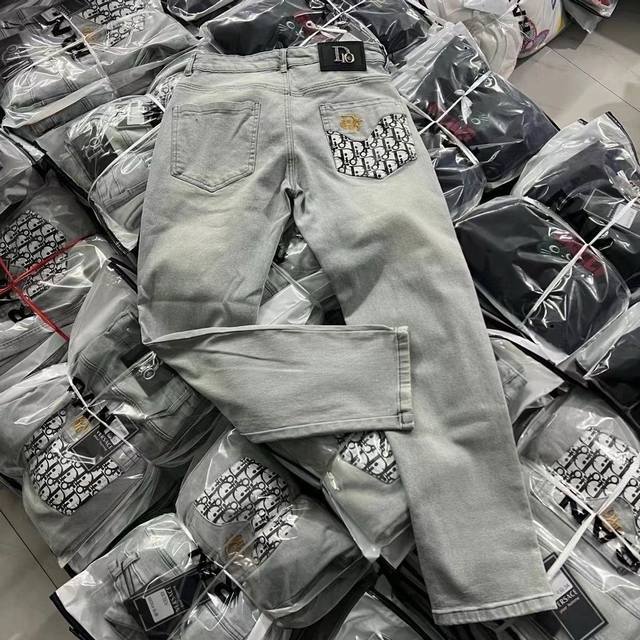 Style No. Cc587 Dior embroidered jeans Only high-quality products, look at the f