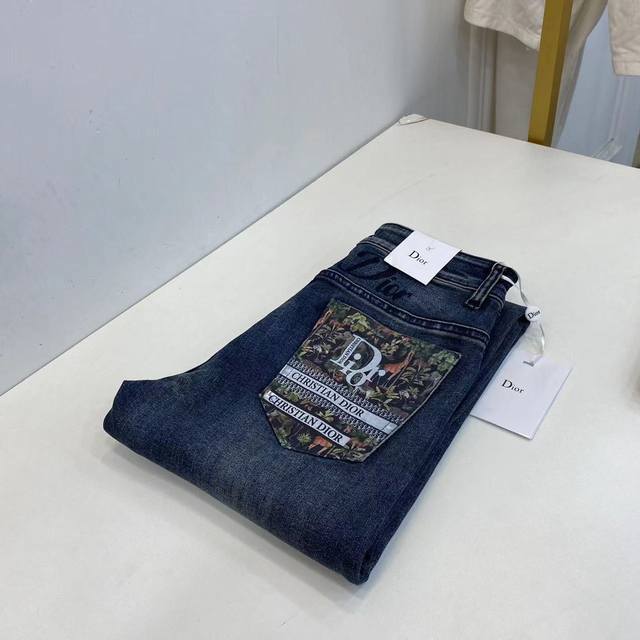 Style No. Cc690 Dior S new printed jeans Only high-quality products, look at the