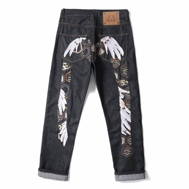 Model No. Cc707 Evisu Fukushin embroidered wings straight narrow leg hemmed jean