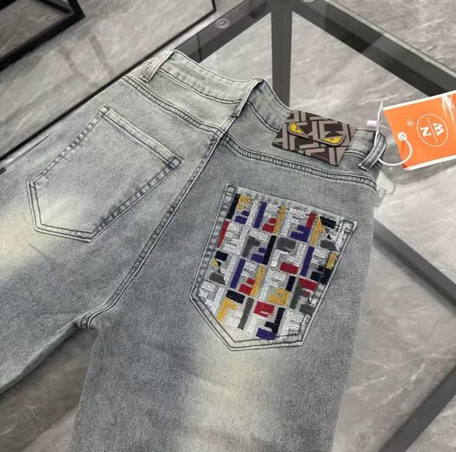 Style No. Cc869 Fend Ff Fend Logo jeans OEM factory P channel shipment and buy a
