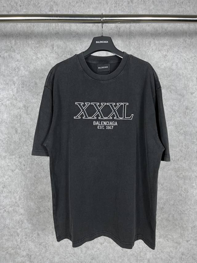 Real photos of the top version. Official quality Balenci*Ga Paris #Xxxl embroide