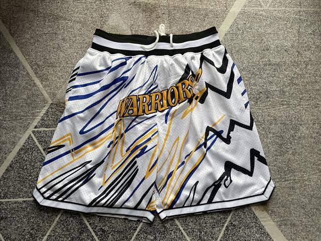 Style number: K104 Warriors Curry Lightning Limited Edition Shorts Embroidered S