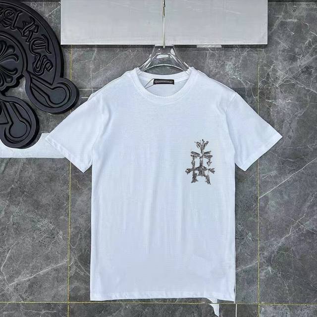 Style No. Ys46 Crowe's classic black and white short-sleeved T-shirt uses custom