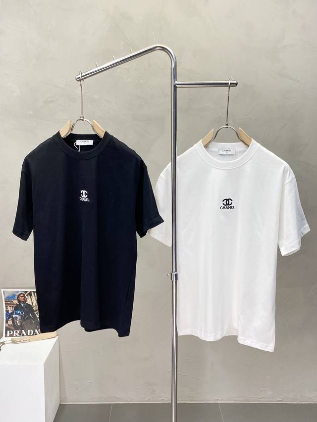 Chanel short-sleeved T-shirt 2025 spring and summer new models are on sale at th