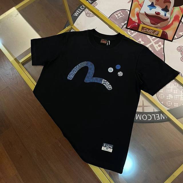 New arrival, Evisu Fushen new men's letter seagull short-sleeved Color: Black Si