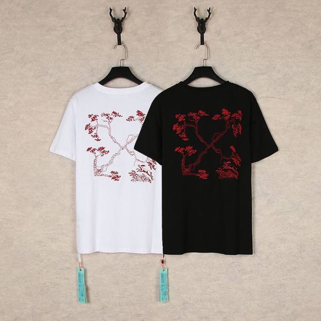 1278- Black White SML Xl Oriental fashion charm in Off White embroidered T-shirt