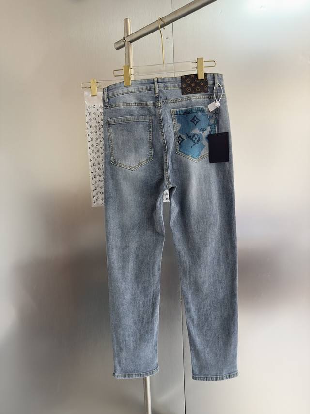 Oc-489 Lv Louis Vuitton jeans slim fit fabric with stretch Heavy wash color Supe
