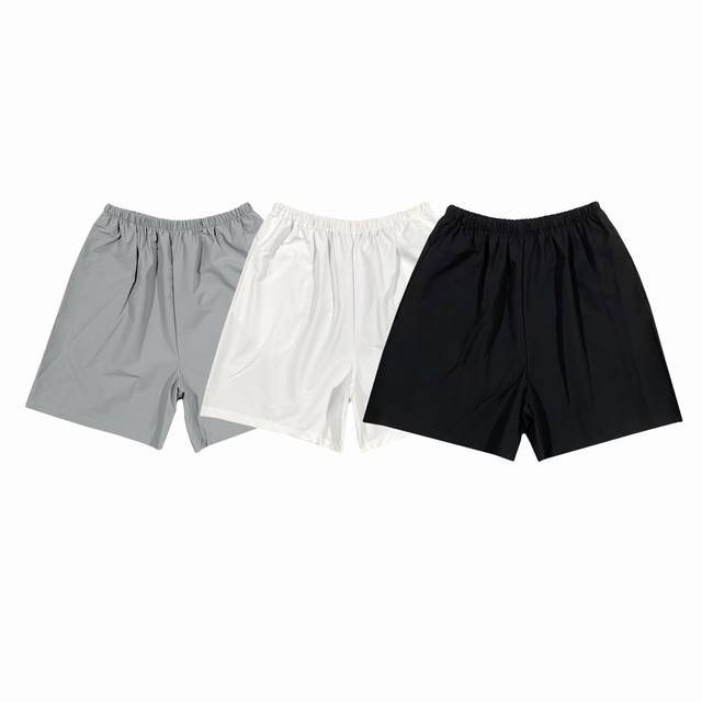 Y81# Yeezy Kanye West co-branded Gosha American waterproof clean shorts Size: 1