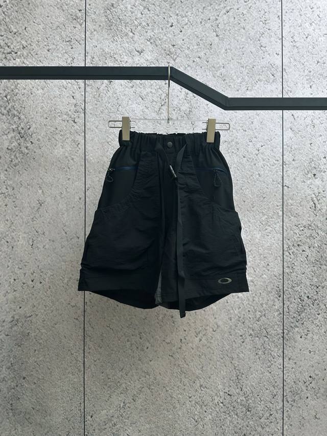 Foreign trade cross-border Oakley functional outdoor shorts Three different text