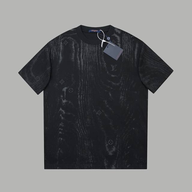 Louis Lv 25Ss early spring new short-sleeved ripple texture Lv printed foam shor