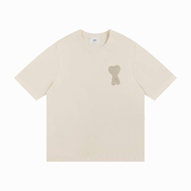 Style 122 Ami2025 Spring and Summer New T-shirt Short Sleeve The production proc