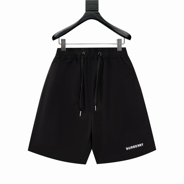 Burberry, Ss new spring and summer casual shorts, sold simultaneously in counter
