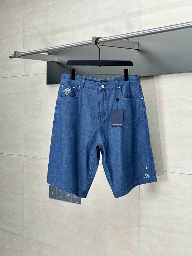 Lv Louis Sail Embroidered Youth Cloth Shorts Cotton tight youth denim, imported