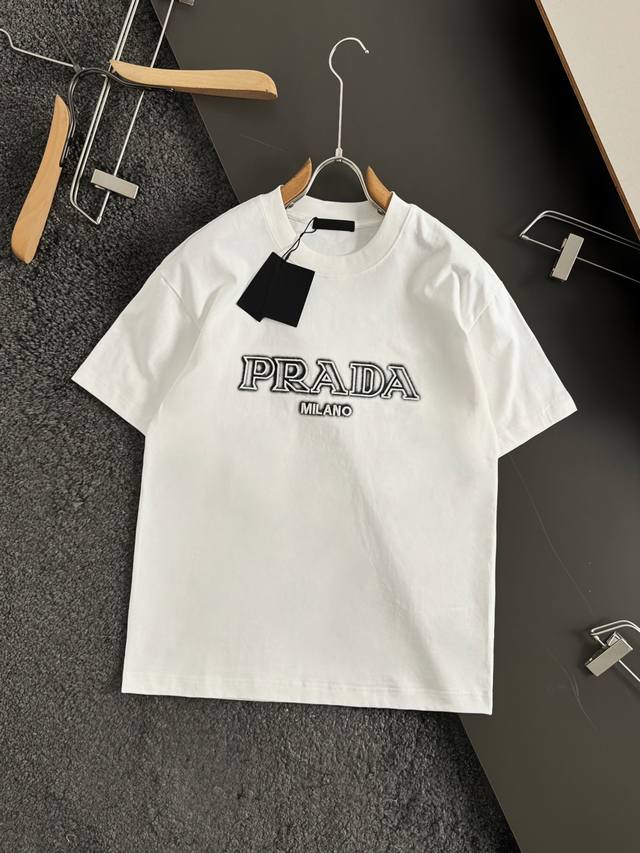 Prada slightly wide version S-Xl New three-dimensional logo embroidery on the ch
