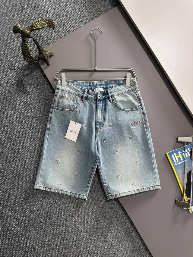 Dior 2025 summer new jeans denim shorts, made of imported Japanese Denim plain c