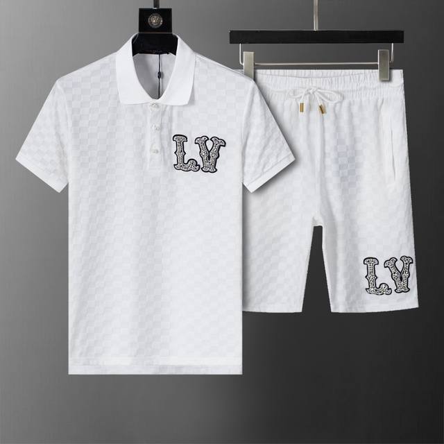 Spring and Summer official website synchronized new lapel short suit, checkerboa